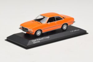 Opel Rekord D Coupé Naranja Minichamps 1:43 400044024 Metal - imagen 2 de 4