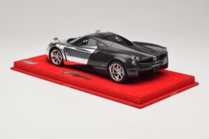 Pagani Huayra Chrome Silver Pieza Única BBR 1:18 P1873CM Resina - imagen 5 de 7