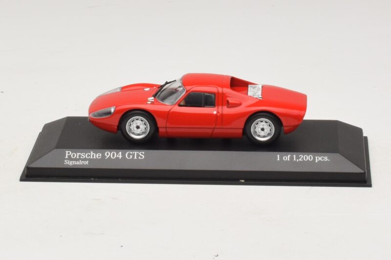 Porsche 904 GTS Rojo Minichamps 1:43 Porsche 904 GTS Rojo Minichamps 1:43 400065722 Metal