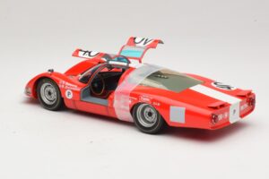 Porsche 906 LH Squadra Tartaruga #40 D. Spoerry / R. Steinemann 12 Hours of Sebring 1967 Minichamps 1:18 100676140 Metal - imagen 5 de 8