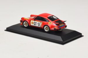 Porsche 911 934 #51 T. Hezemans Winner Nurburgring 1976 Minichamps 1:43 400766451 Metal - imagen 3 de 4