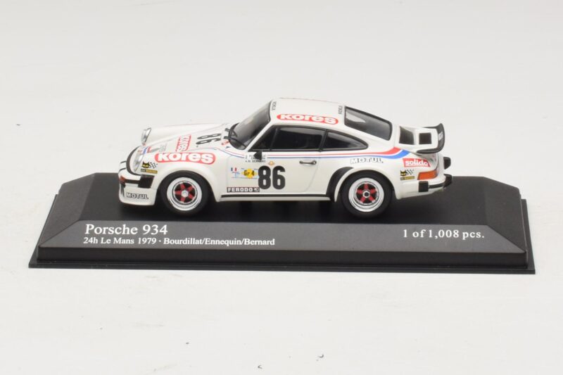 Porsche 911 934 #86 Bourdillat / Ennequin 24 Hours of Le Mans 1979 Minichamps 1:43 400796486 Metal