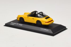 Porsche 911 964 Targa Amarillo Minichamps 1:43 400061367 Metal - imagen 3 de 4