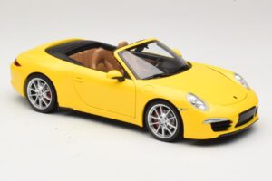 Porsche 911 991 Carrera S Descapotable Amarillo Minichamps 1:18 100061031 Metal - imagen 6 de 8