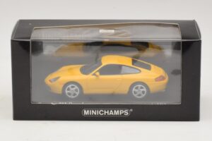 Porsche 911 991 Carrera Amarillo Minichamps 1:43 410060221 Metal - imagen 4 de 4