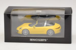 Porsche 911 991 Targa Amarillo Minichamps 1:43 410062441 Metal - imagen 4 de 4