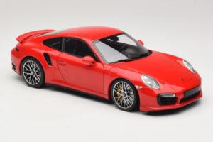 Porsche 911 991 Turbo S Rojo Minichamps 1:18 110062320 Metal - imagen 6 de 8