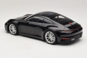 Porsche 911 992 Carrera 4S Negro Minichamps 1:18 WAP0211120R992 Metal - imagen 5 de 6