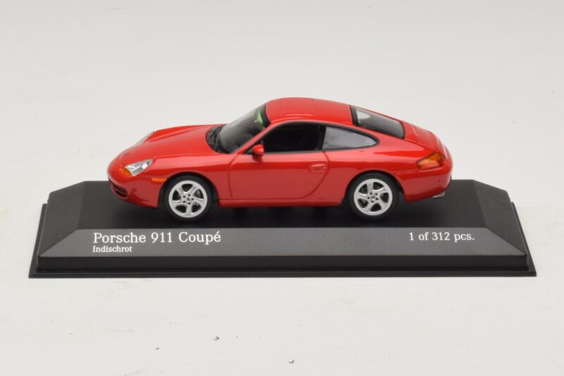 Porsche 911 996 Rojo Minichamps 1:43 Porsche 911 996 Rojo Minichamps 1:43 400061181 Metal