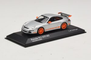 Porsche 911 997 GT3 RS Plata Minichamps 1:43 400066000 Metal - imagen 2 de 4
