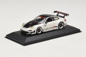 Porsche 911 997 GT3 RSR #9 Presentation 2009 Minichamps 1:43 400096909 Metal - imagen 2 de 4