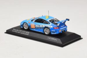 Porsche 911 997 GT3 RSR GT2 #77 M. Lieb / R. Lietz / W. Henzler 24 Hours of Le Mans 2010 Minichamps 1:43 410106977 Metal - imagen 3 de 4
