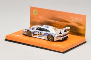 Porsche 911 GT1 #25 B. Wollek / T. Boutsen / H-J. Stuck 24 Hours of Le Mans 1996 Minichamps 1:43 403966625 Metal - imagen 3 de 5