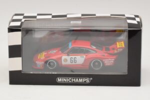 Porsche 935/77 #66 R. Stommelen DRM Nurburgring 1977 Minichamps 1:43 400776366 Metal - imagen 4 de 4