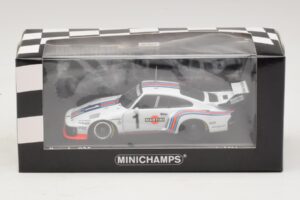 Porsche 935 Martini Racing #1 R. Stommelen / M. Schurti Winner Dijon 6 Hours 1976 Minichamps 1:43 400766311 Metal - imagen 4 de 4