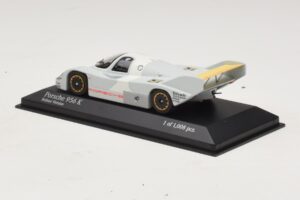 Porsche 956K Rollout Version 1982 Minichamps 1:43 400826799 Metal - imagen 3 de 4
