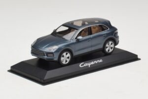Porsche Cayenne E3 Blue Metallic Minichamps 1:43 WAP0203110J Metal - imagen 2 de 4