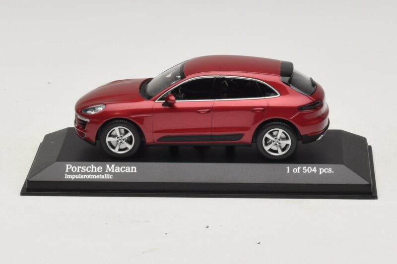 Porsche Macan 95B Rojo Metalizado Minichamps 1:43 Porsche Macan 95B Rojo Metalizado Minichamps 1:43 410062600 Metal