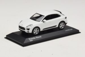 Porsche Macan 95B Blanco Minichamps 1:43 410062601 Metal - imagen 2 de 4