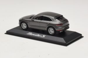 Porsche Macan S Diesel 95B Bronce Metalizado Minichamps 1:43 WAP0201510E Metal - imagen 3 de 4