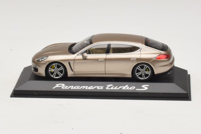 Porsche Panamera 970 Turbo S Bronce Metalizado Minichamps 1:43 WAP0200600E Metal