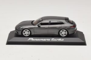 Porsche Panamera 971 Turbo Gris Metalizado Minichamps 1:43 WAP0207610H Metal