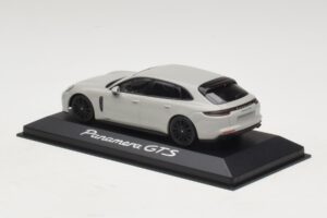 Porsche Panamera GTS 971 Chalk Grey Minichamps 1:43 WAP0207640J Metal - imagen 3 de 4