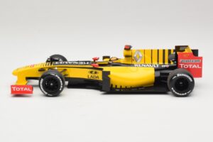 Renault R30 Showcar #11 R. Kubica F1 2010 Minichamps 1:18 150100081 Metal - imagen 3 de 6