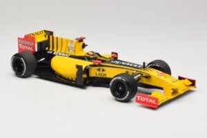 Renault R30 Showcar #11 R. Kubica F1 2010 Minichamps 1:18 150100081 Metal - imagen 4 de 6