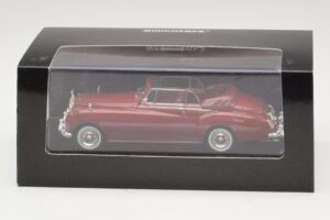 Rolls-Royce Silver Cloud II Descapotable Rojo Minichamps 1:43 436134930 Metal - imagen 4 de 4