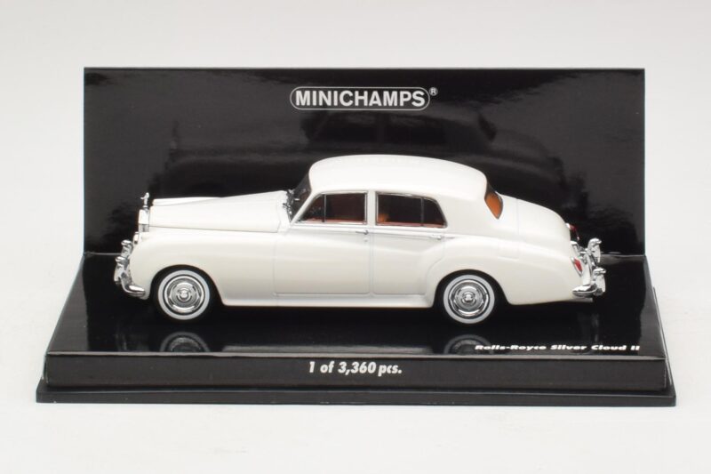 Rolls-Royce Silver Cloud II Blanco Minichamps 1:43 Rolls-Royce Silver Cloud II Blanco Minichamps 1:43 436134900 Metal