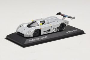 Sauber Mercedes C9 #63 J. Mass / M. Reuter / S. Dickens Winners 24 Hours of Le Mans 1989 Minichamps 1:43 B66041033 Metal - imagen 2 de 5