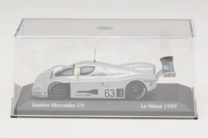 Sauber Mercedes C9 #63 J. Mass / M. Reuter / S. Dickens Winners 24 Hours of Le Mans 1989 Minichamps 1:43 B66041033 Metal - imagen 4 de 5