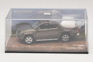 Volkswagen Amarok Marrón Metalizado Minichamps 1:43 436058361 Metal - imagen 4 de 5