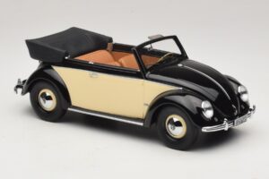 Volkswagen Beetle Descapotable Negro Crema Minichamps 1:18 107054131 Resina - imagen 4 de 6