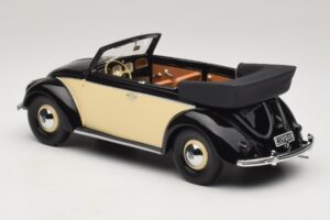 Volkswagen Beetle Descapotable Negro Crema Minichamps 1:18 107054131 Resina - imagen 5 de 6