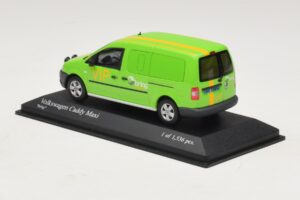 Volkswagen Caddy Maxi Norway Post Minichamps 1:43 403057006 Metal - imagen 3 de 4