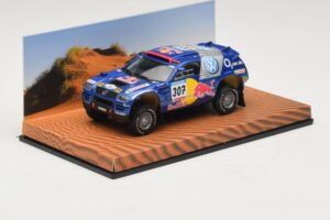 Volkswagen Race Touareg Red Bull #307 Edición Concesionario 2005 Minichamps 1:43 7LO099400PD307 Metal - imagen 2 de 5