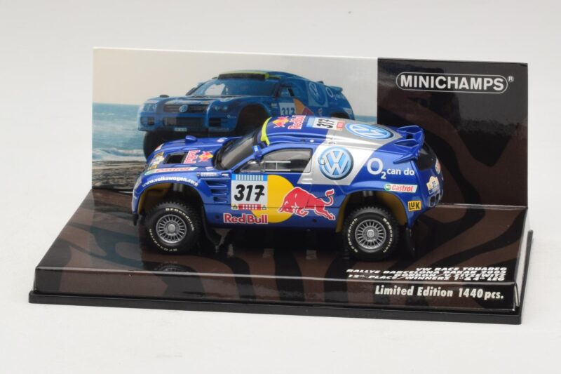 Volkswagen Race Touareg Red Bull #317 Gordon / von Zitzewitz Dakar Rally 2005 Minichamps 1:43 436055317 Metal
