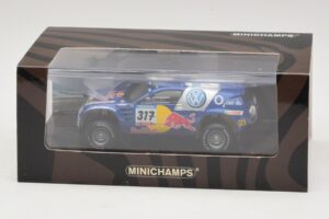 Volkswagen Race Touareg Red Bull #317 Gordon / von Zitzewitz Dakar Rally 2005 Minichamps 1:43 436055317 Metal - imagen 5 de 5