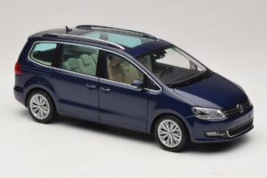 Volkswagen Sharan Blue Metallic Minichamps 1:18 110051000 Metal - imagen 5 de 8