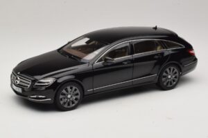 Mercedes CLS Shooting Brake X218 negro obsidiana metalizado Norev 1:18 183944 Metal