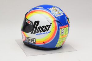 Casco AGV V. Rossi MotoGP Sepang 2005 Minichamps 1:2 327050066 Metal - imagen 3 de 8