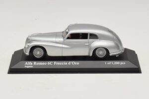 Alfa Romeo 6C 2500 Freccia d'Oro Plata Minichamps 1:43 400120480 Metal