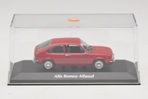 Alfa Romeo Alfasud Rojo Maxichamps 1:43 940120100 Metal - imagen 4 de 5