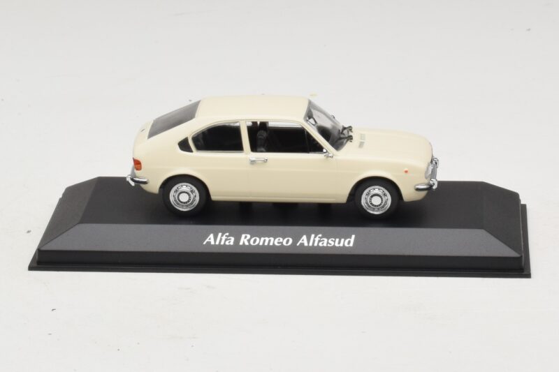 Alfa Romeo Alfasud Blanco Maxichamps 1:43 940120101 Metal