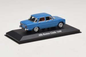 Alfa Romeo Giulia 1600 Azul Maxichamps 1:43 940120900 Metal - imagen 2 de 5