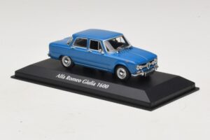 Alfa Romeo Giulia 1600 Azul Maxichamps 1:43 940120900 Metal - imagen 3 de 5