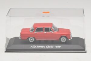 Alfa Romeo Giulia 1600 Rojo Maxichamps 1:43 940120901 Metal - imagen 4 de 5