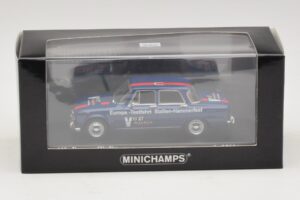 Alfa Romeo Giulia Europa-Testfahrt Sizilien-Hammerfest Minichamps 1:43 400120905 Metal - imagen 5 de 5